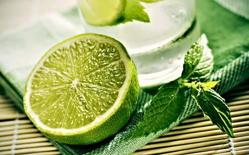 什么牌子的祛斑产品最好 脸上长斑吃什么食物