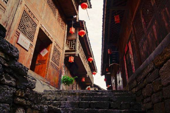 (重庆酉阳龚滩古镇)