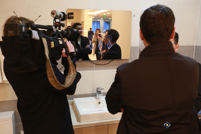 海尔:建行业首个智慧浴室体验店 年内达200家 海尔:建行业首个智慧浴室体验店 年内达200家