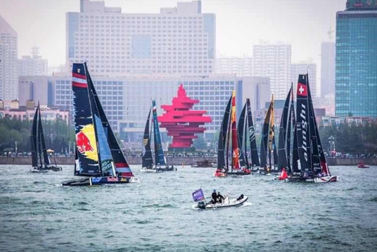 小长假添新玩法:极限帆船系列赛青岛站开赛 小长假添新玩法:极限帆船系列赛青岛站开赛