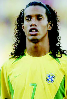 做个红魔鬼 小罗纳尔多加盟曼联基本定局(图