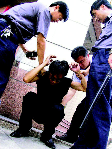 摸底直击男公关行业生涯内幕!(多图)