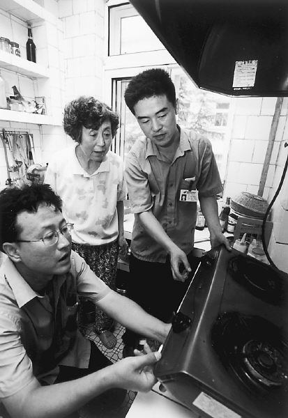 市泰能集团燃气销售公司浮山站长年坚持为燃气