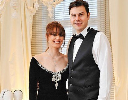 辛吉斯被曝與律師未婚夫分手 已是第五次悔婚