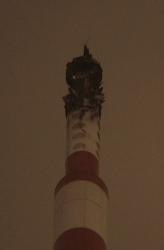 東方明珠著火 電視塔頂特寫 圖源︰新民網