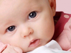 ��α��С���Ƿ��з��ף�