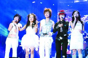 超女五强昨晚大闹上海滩