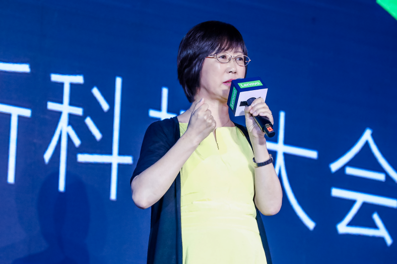 北京大学计算中心主任张蓓