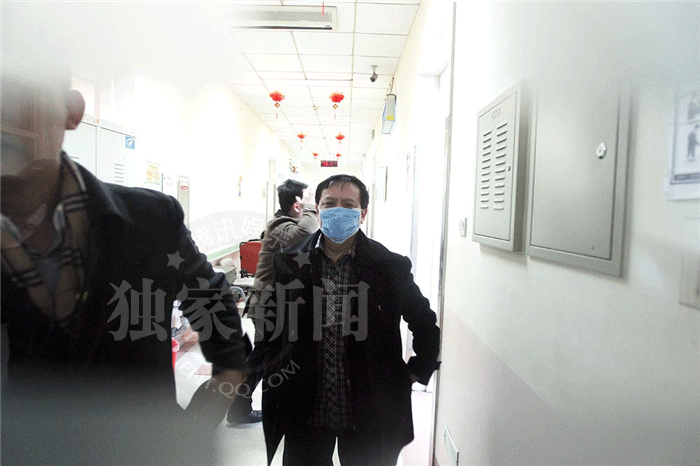 春晚年画娃娃邓鸣贺患白血病 春晚年画娃娃邓鸣贺患白血病