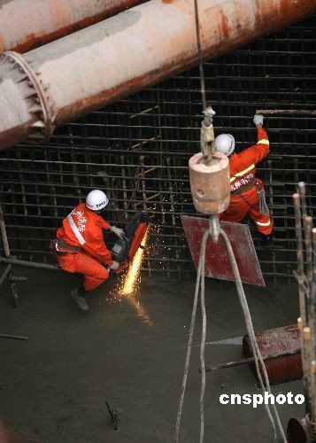 综述：杭州地铁塌陷已致7死14失踪 检方介入调查