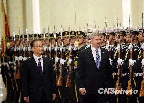 温家宝与加拿大总理哈珀举行会谈(组图)