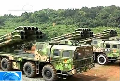 参演的国产某新型远程火箭炮，是陆军中远程火力体系的重要组成部分。资料图