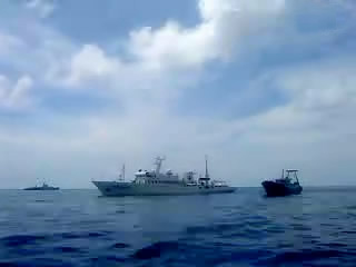 有关中国印尼舰艇对峙的视频截图