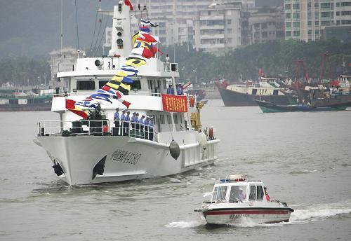 广东省最大的渔政船“中国渔政44183号”新华社发（李建束 摄