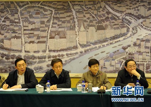 孟建柱:全力做好火灾现场搜救伤员救治和事故调查工作