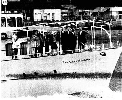 香港船厂大火数次爆炸 前港督游艇被焚毁(图)