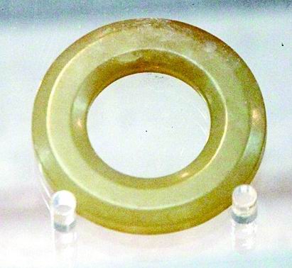 胶州汉墓出土研磨器化妆粉 千年前女子爱化妆