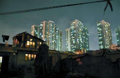 青岛72岁老人寒夜行乞为重孙女凑学费 已失踪一周