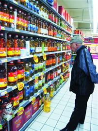 食用调和油异军突起攻占超市 配方属机密 食用调和油异军突起攻占超市 配方属机密