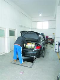 油价暴涨青岛私家车热捧油改气