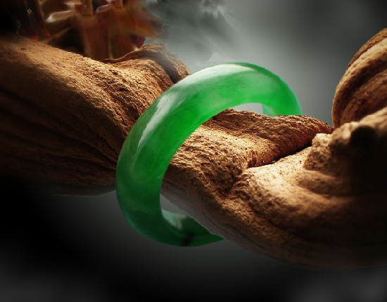 七彩云南翡翠将5月27日迁至南京路26号