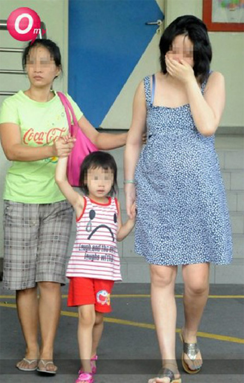 四川撞车富豪妻子何婷婷为四川电视台前新闻主播