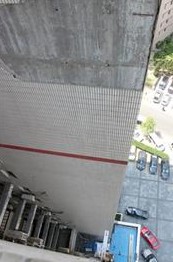 青岛金都花园墙皮脱落