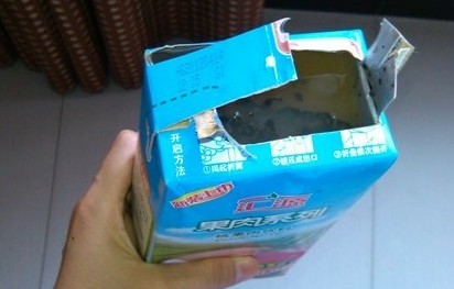 汇源果汁质量风波再起 现虫卵状黑色漂浮物