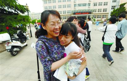 青岛34955名考生迎战史上最严高考