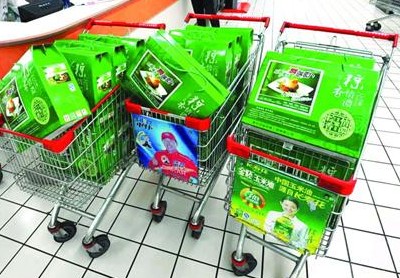 青岛好滋好味粽子吃出头发 孩子腹泻家长索赔