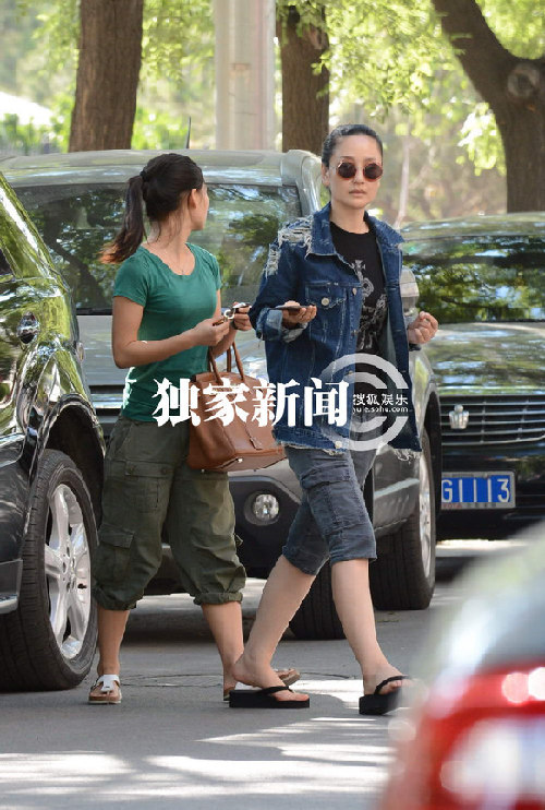 孙宁素颜做按摩略显发福