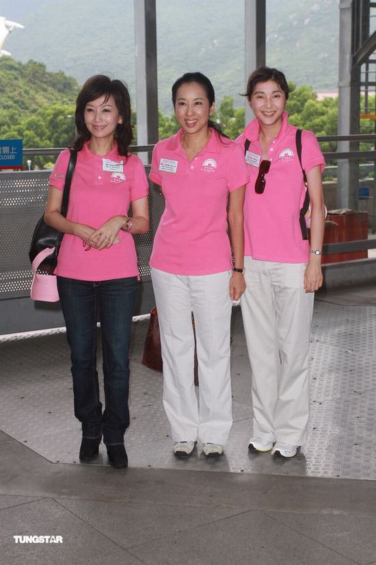 58岁赵雅芝荒于保养显老态