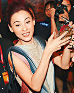 张柏芝谈10年过往哽咽