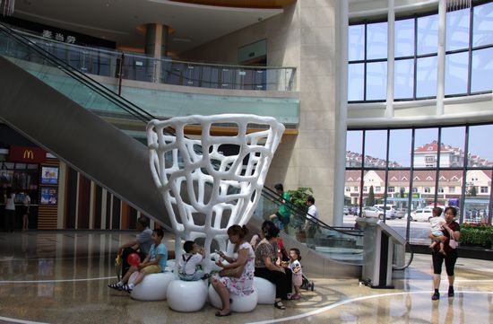 青岛最大单体购物中心开业