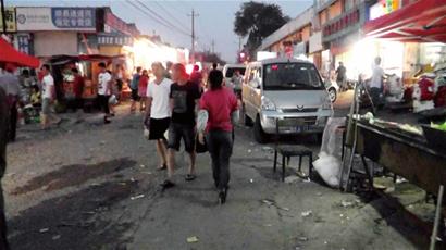 女子路边遭飞来石块挫伤肾脏 女子路边遭飞来石块挫伤肾脏