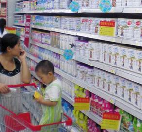 洋奶粉换个马甲就涨价 多美滋涨10%引跟风涨价潮