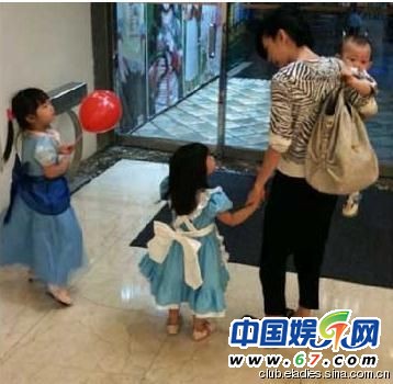 小S和她的女儿们