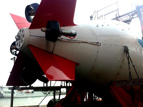 另类解读蛟龙号 看船员1日3餐吃什么