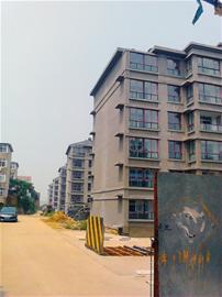 新房未竣工开发商失踪 拒接电话玩躲猫猫