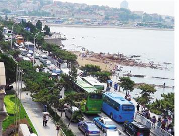 3000大巴堵前海 大巴禁行范围将扩大 3000大巴堵前海 大巴禁行范围将扩大