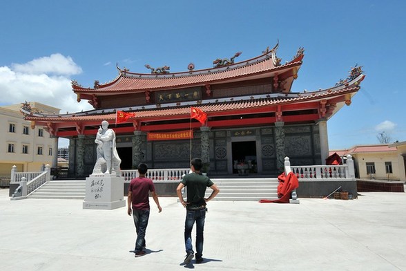 天下第一庙 供奉解放军烈士