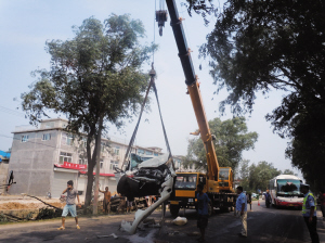 男子参与救人索酬