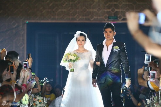 潘长江女儿大婚堪比春晚