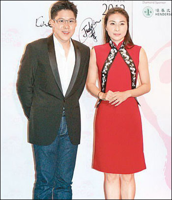 郭晶晶豪华婚礼因争产风波费用减半 吴敏霞任伴娘