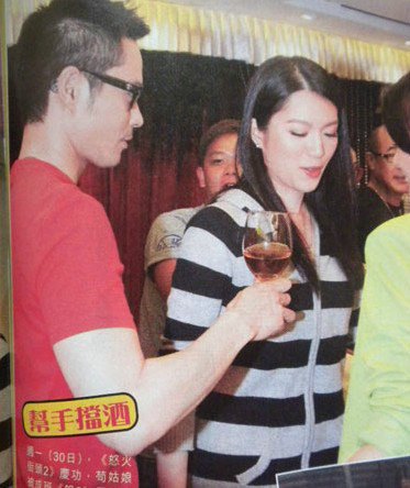 郑嘉颖和苟芸慧被曝正在交往