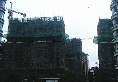 万科城市花园施工扰民 起早贪黑无视整改通知