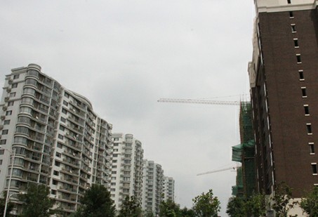 万科城市花园施工扰民 起早贪黑无视整改通知