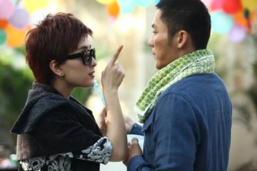 北京青年遭疑高富帅装屌丝