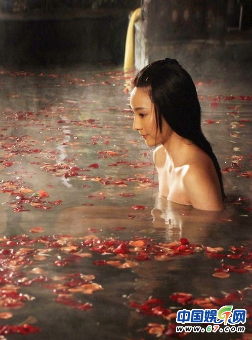 绝色女星非礼勿视浴照香艳瞬间