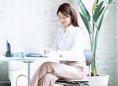 久坐族敲大腿能防病 久坐族敲大腿能防病